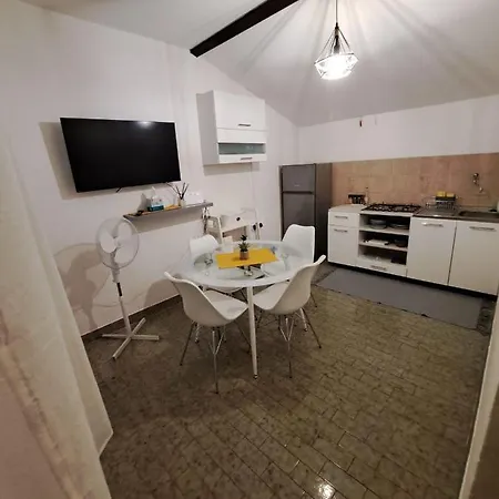 Kuca Za Odmor Toni Hébergement de vacances