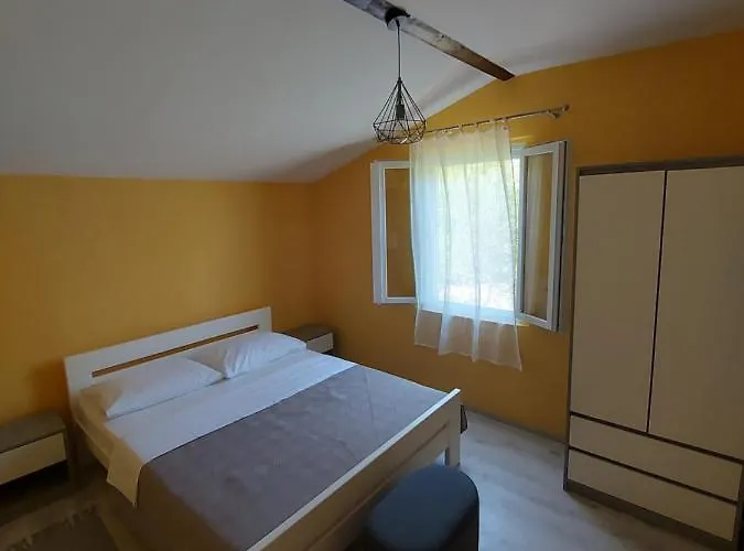 Kuca Za Odmor Toni Prázdninový dům Zaglav